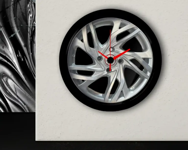 ساعت دیواری عقربه فانتزی با طرح رینگ ماشین قطر31